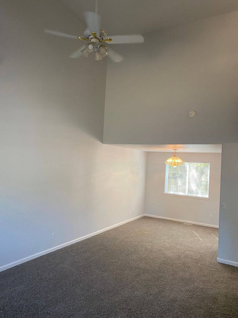 Apartment for rent at 4762 4764 Spring Meadow Ave, Eugene, OR 97404