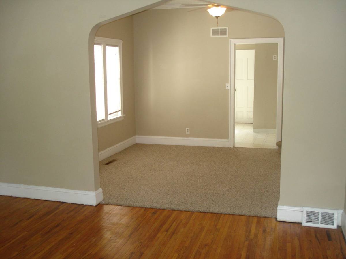Apartment for rent at 400-402 2nd St SW, Austin, MN 55912