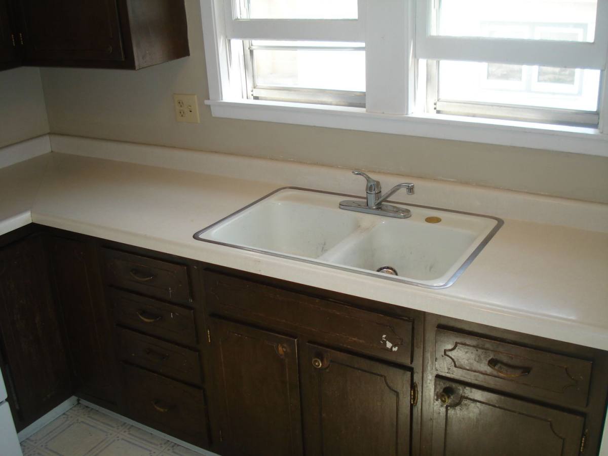 Apartment for rent at 400-402 2nd St SW, Austin, MN 55912