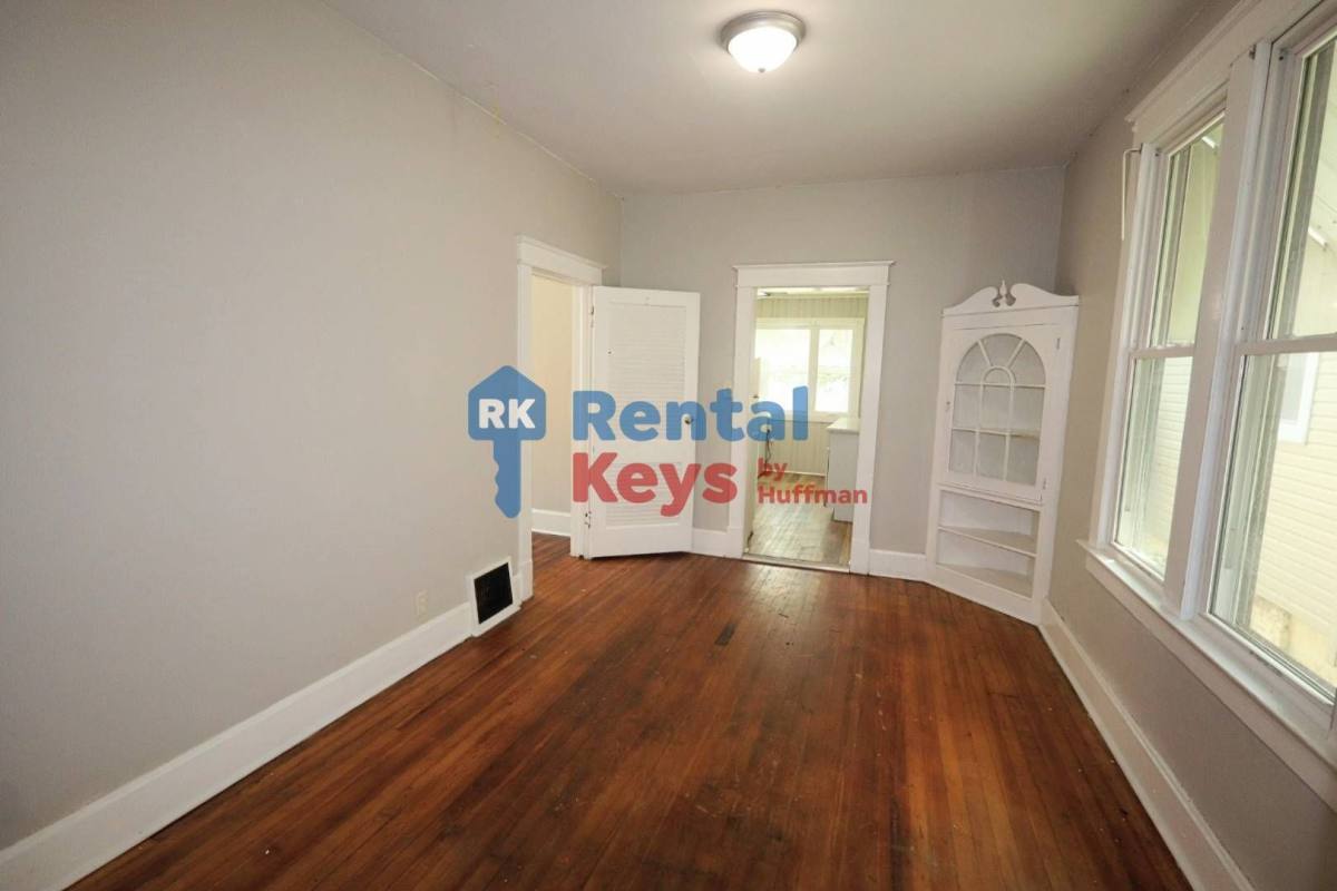 House for rent at 315 Enlow Ave, Evansville, IN 47711