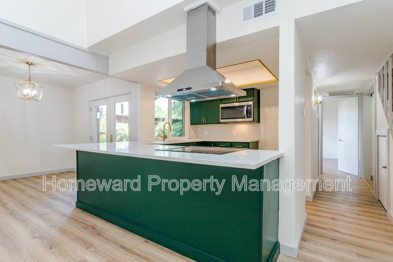 Apartment for rent at 2026 Via Ballena #1, Carrollton, TX 75006