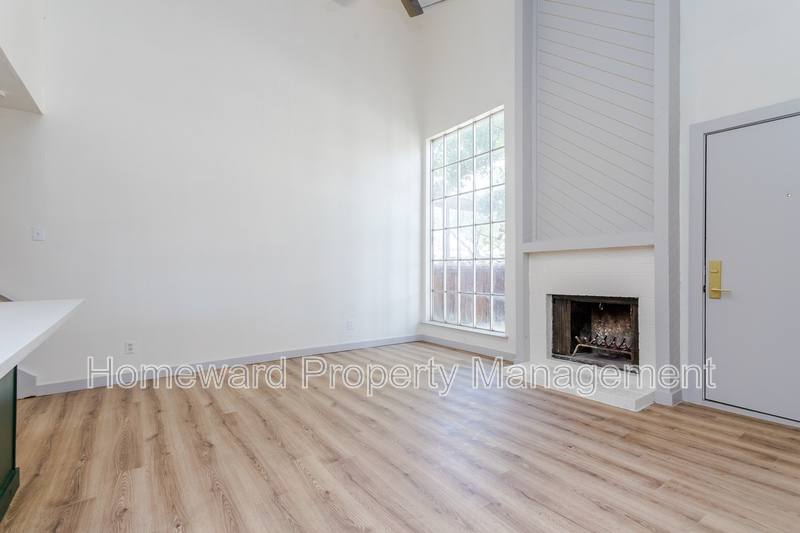 Apartment for rent at 2026 Via Ballena #1, Carrollton, TX 75006