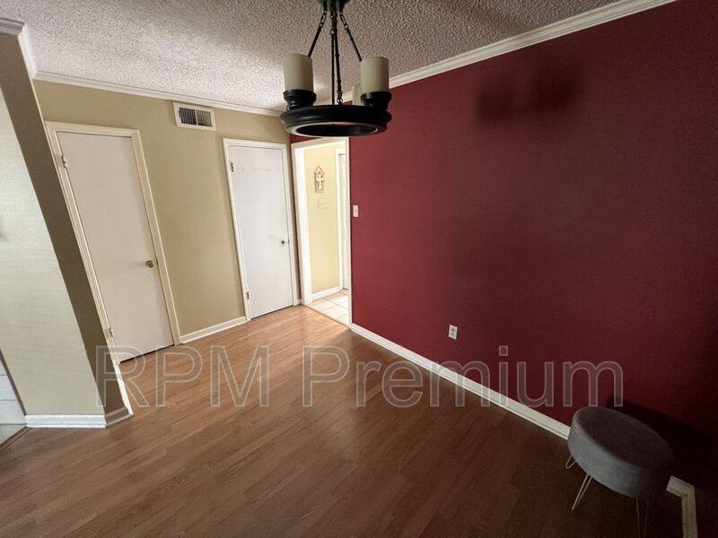 Townhouse for rent at 10062 Jefferson Highway - C, Baton Rouge, LA 70809