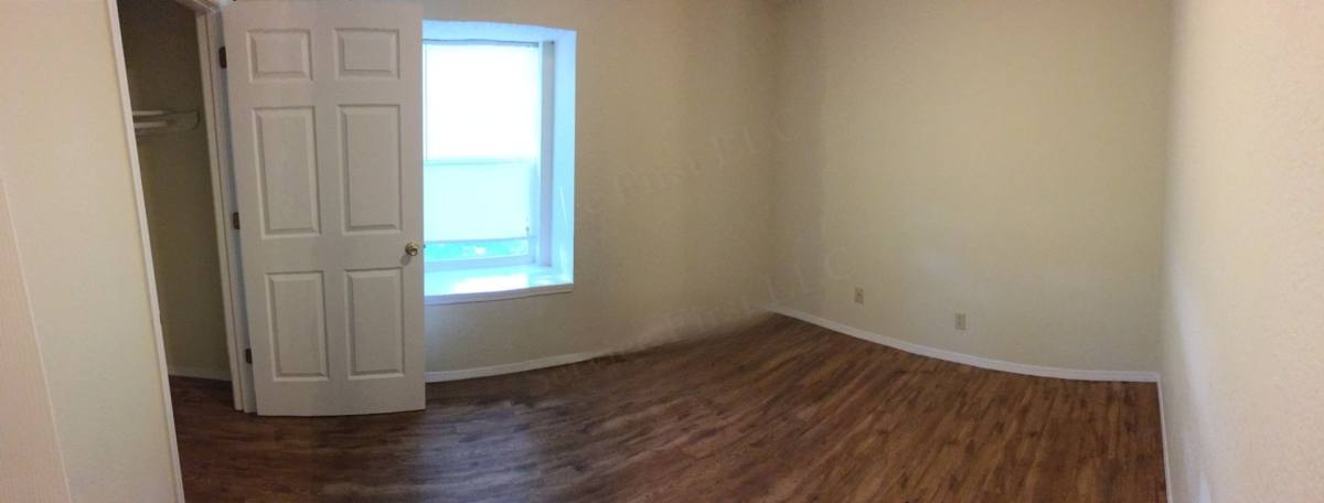 Apartment for rent at 915 W College, Bolivar, MO 65613