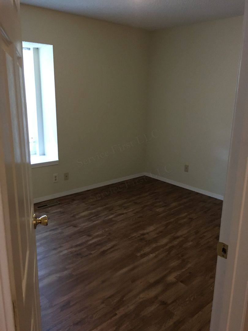 Apartment for rent at 915 W College, Bolivar, MO 65613