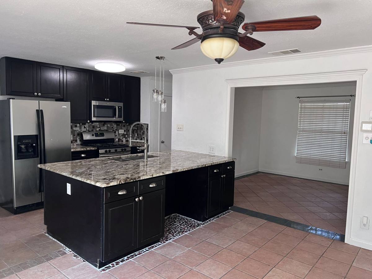 House for rent at 6234-PANCHO Villa Dr, San Antonio, TX 78238