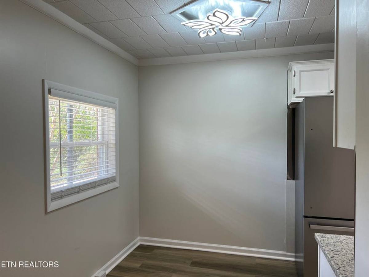 Apartment for rent at 614 Agnes Ave, Knoxville, TN 37919