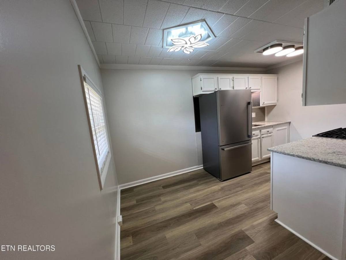 Apartment for rent at 614 Agnes Ave, Knoxville, TN 37919