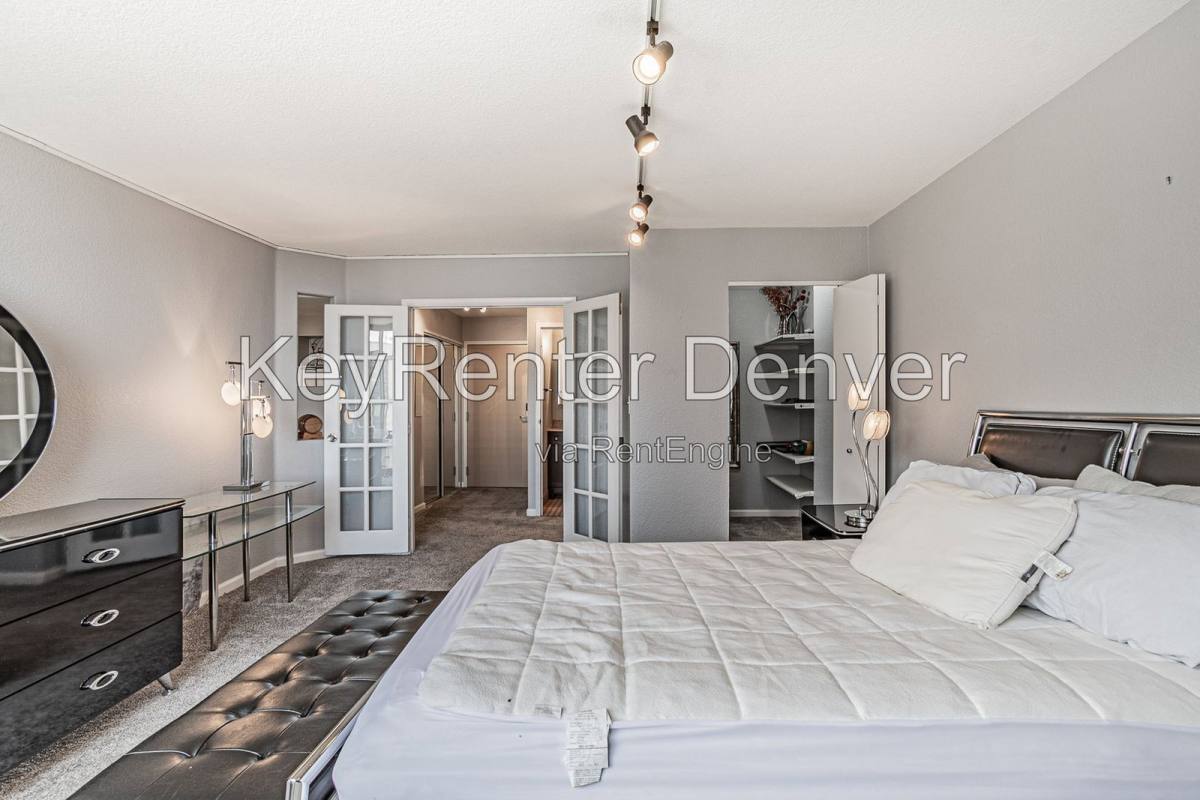 Condo for rent at 1625 Larimer St #2106, Denver, CO 80202