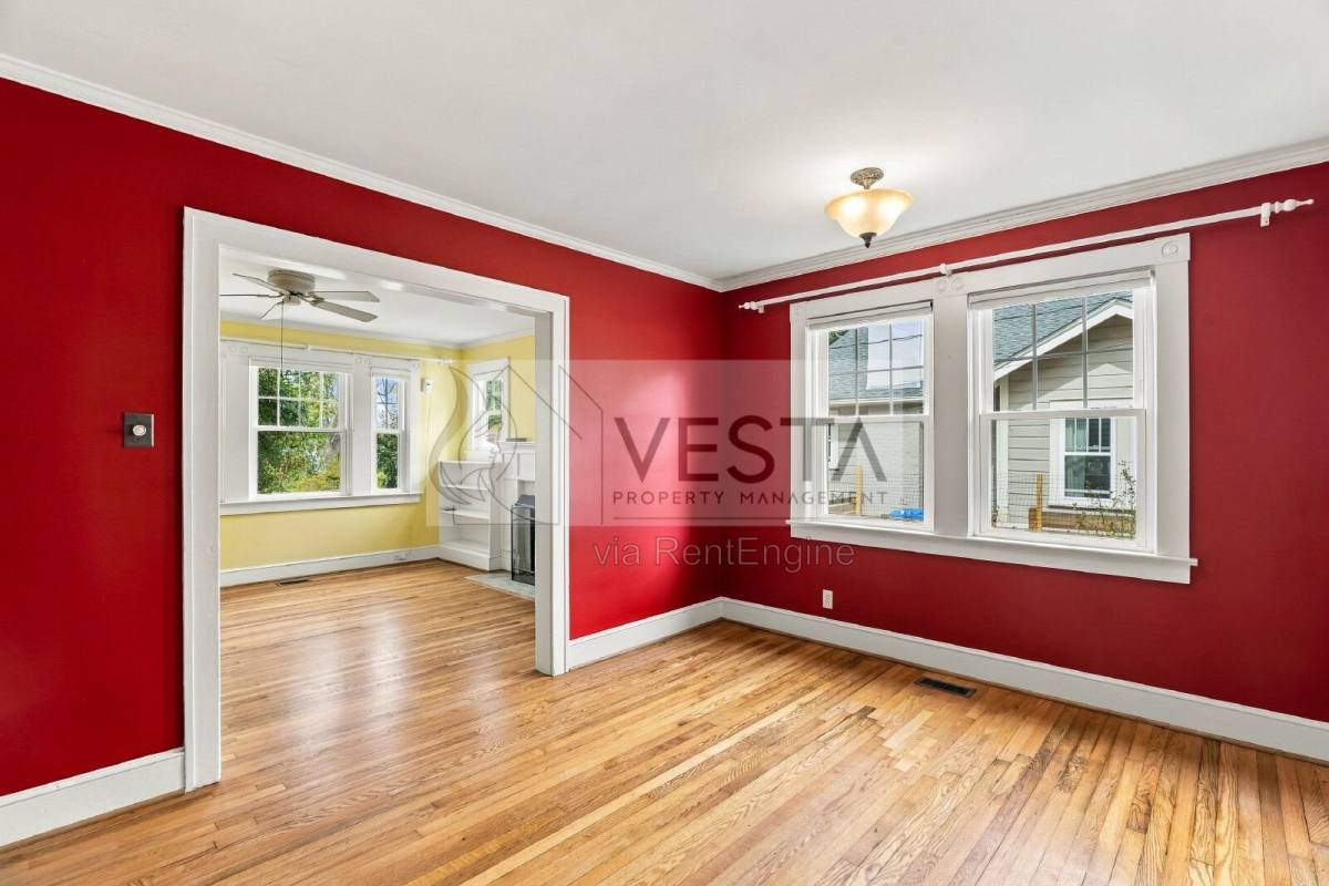 House for rent at 3 Grace Ave, Asheville, NC 28804
