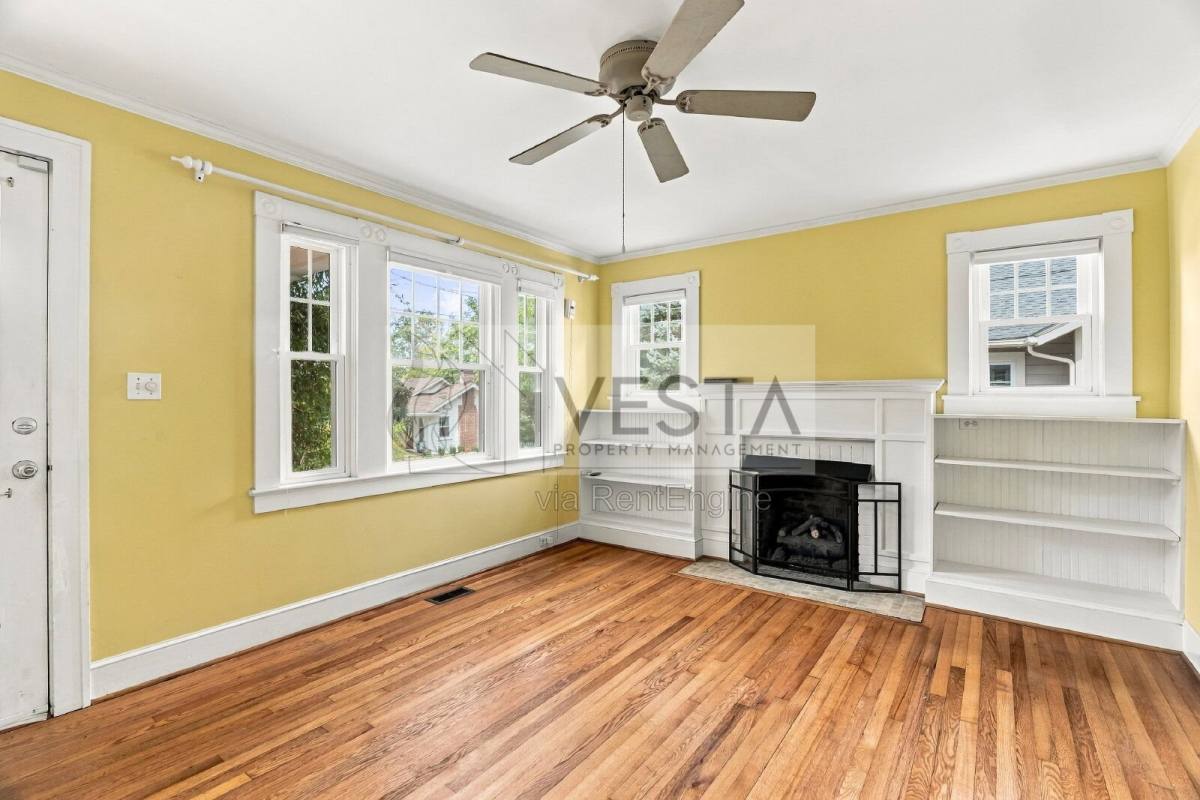 House for rent at 3 Grace Ave, Asheville, NC 28804