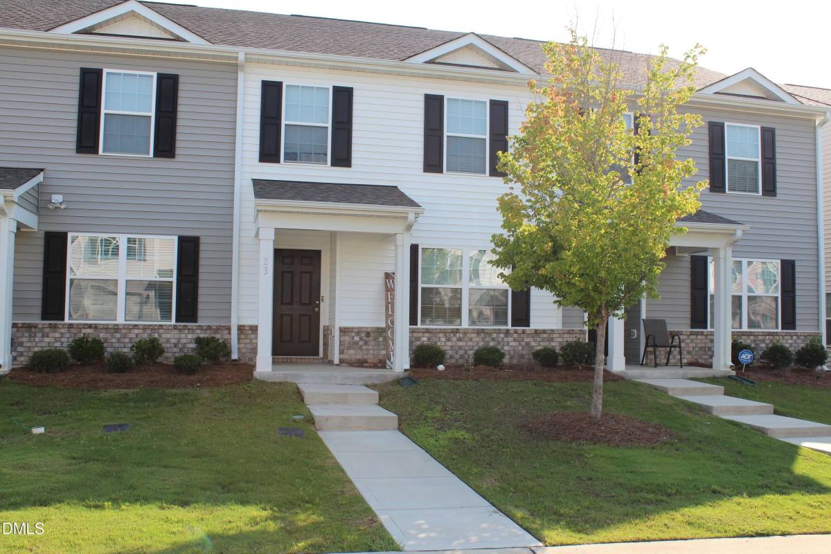 Townhouse for rent at 23 March Creek Dr, Fuquay Varina, NC 27526