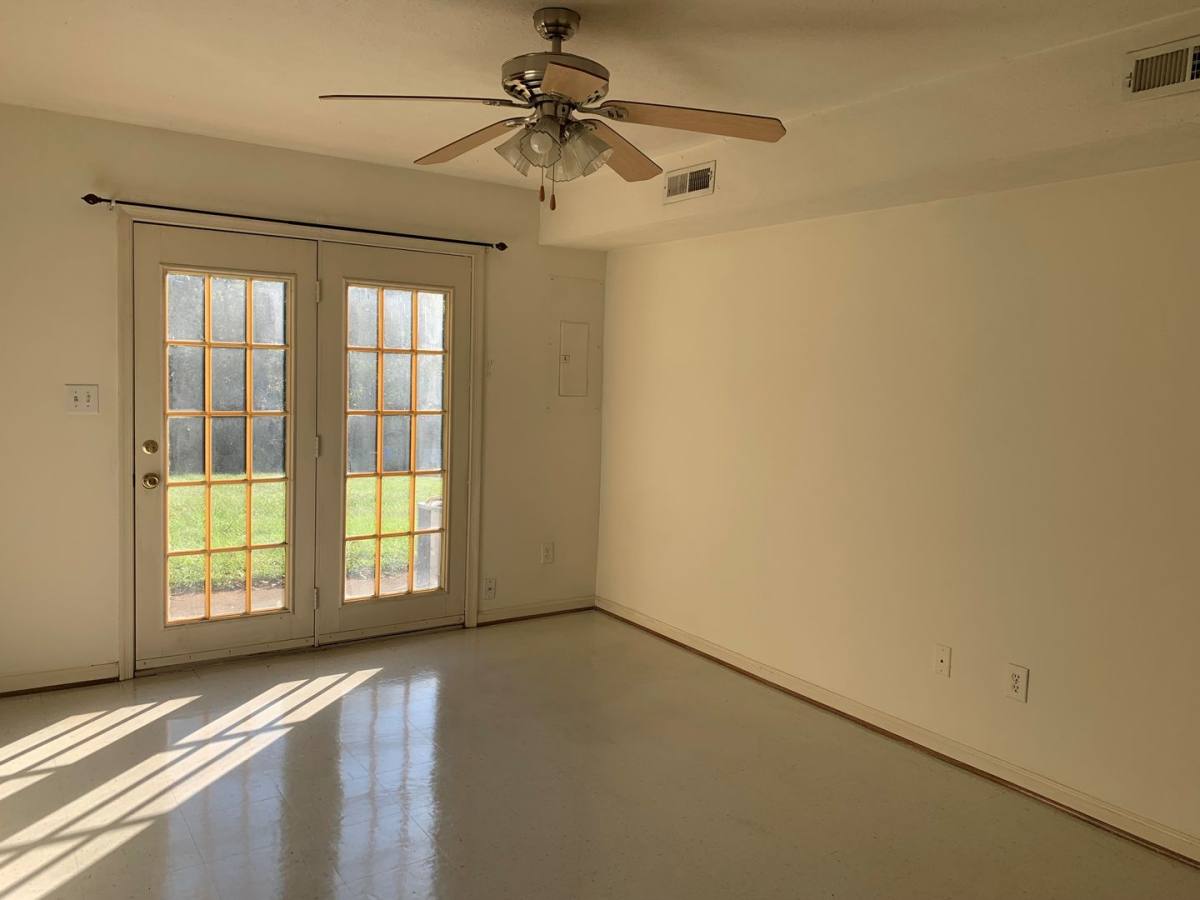 Apartment for rent at 277 Lakeview Dr, Madison Heights, VA 24572