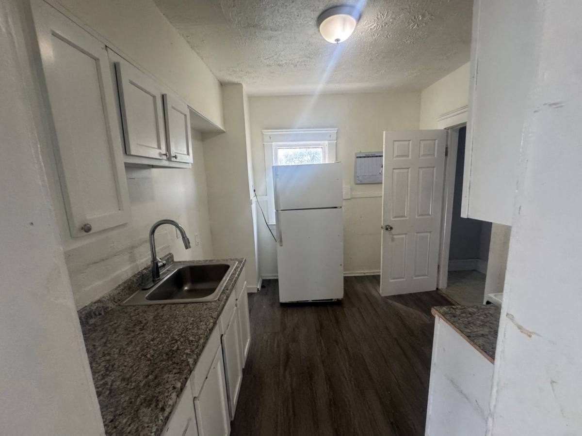 Apartment for rent at 14012 Scioto Ave, E, Cleveland, OH 44112