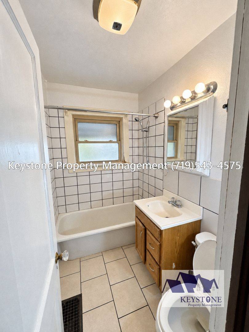 House for rent at 1108 Jones Ave, Pueblo, CO 81004
