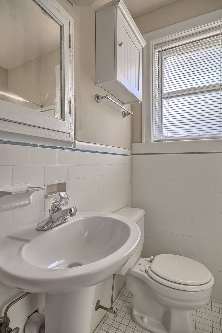 Apartment for rent at 7034 Dartmouth Ave, St. Louis, MO 63130