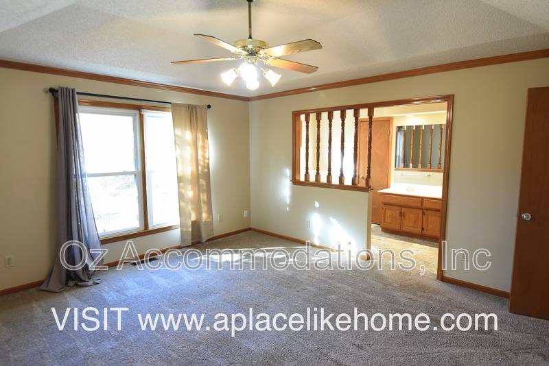 House for rent at 15813 W 125 Terrace, Olathe, KS 66062