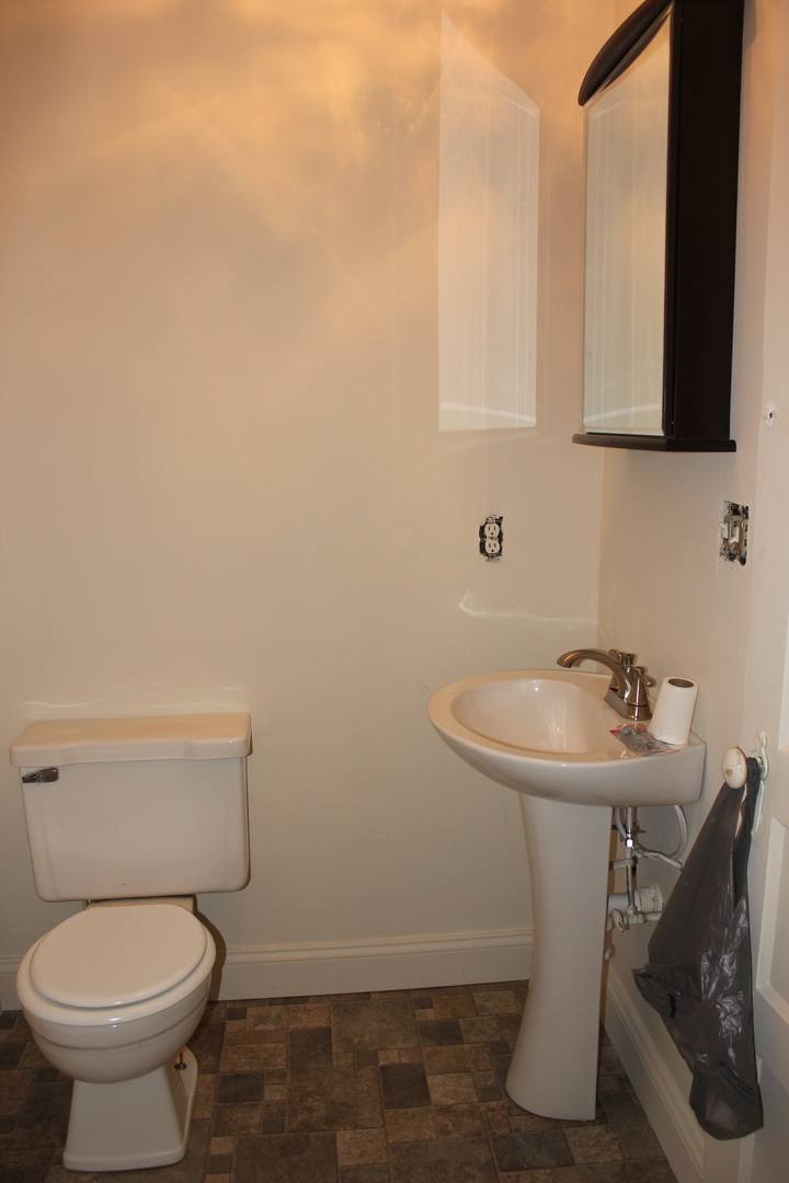 Apartment for rent at 218 S Main St, Bridgewater, VA 22812