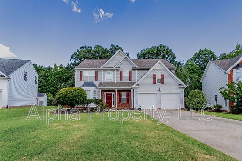 House for rent at 27 Lake Valley Court, Simpsonville, SC 29681