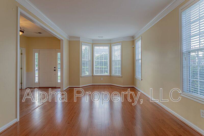 House for rent at 27 Lake Valley Court, Simpsonville, SC 29681