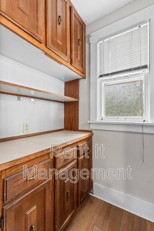 House for rent at 2315 N 61st, Omaha, NE 68104