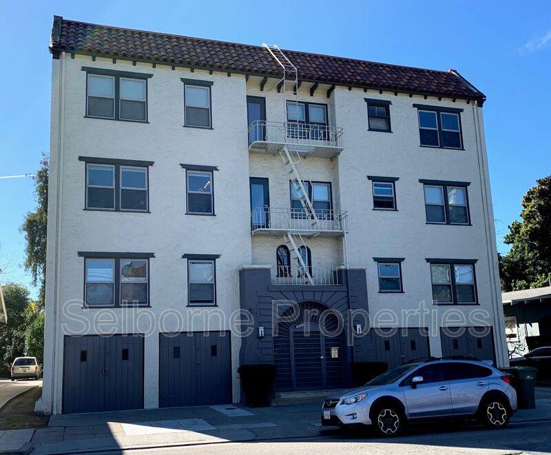 Apartment for rent at 507 Forest St #305, Oakland, CA 94618