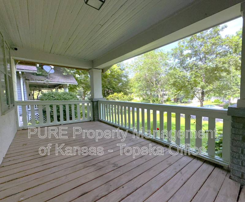 House for rent at 1213 SW Plass Ave, Topeka, KS 66604