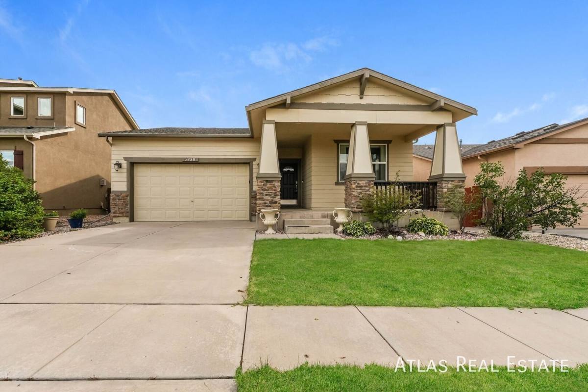 5828 Cumbre Vista Way, Colorado Springs, CO 80924 - House for Rent - Image 2