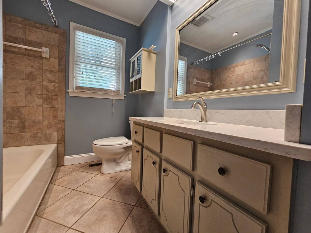 House for rent at 303 Brandywine Rd, Savannah, GA 31405