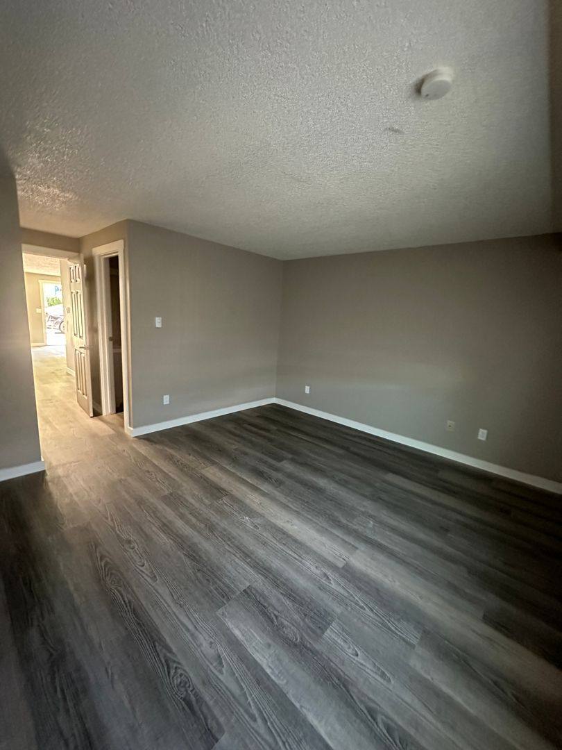 Condo for rent at 519 Burnett Ave S, Renton, WA 98057