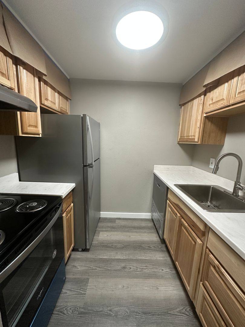 Condo for rent at 519 Burnett Ave S, Renton, WA 98057