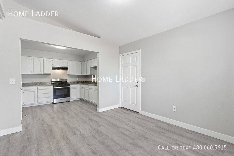 House for rent at 62 N Vista Ave, Casa Grande, AZ 85122