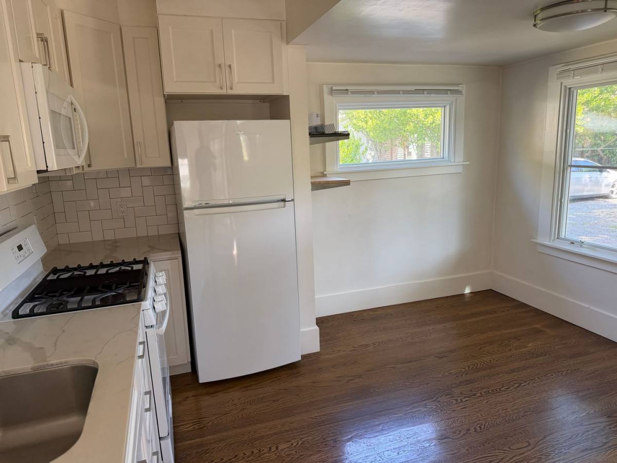 Apartment for rent at 5341-45 Miles Ave, Oakland, CA 94618