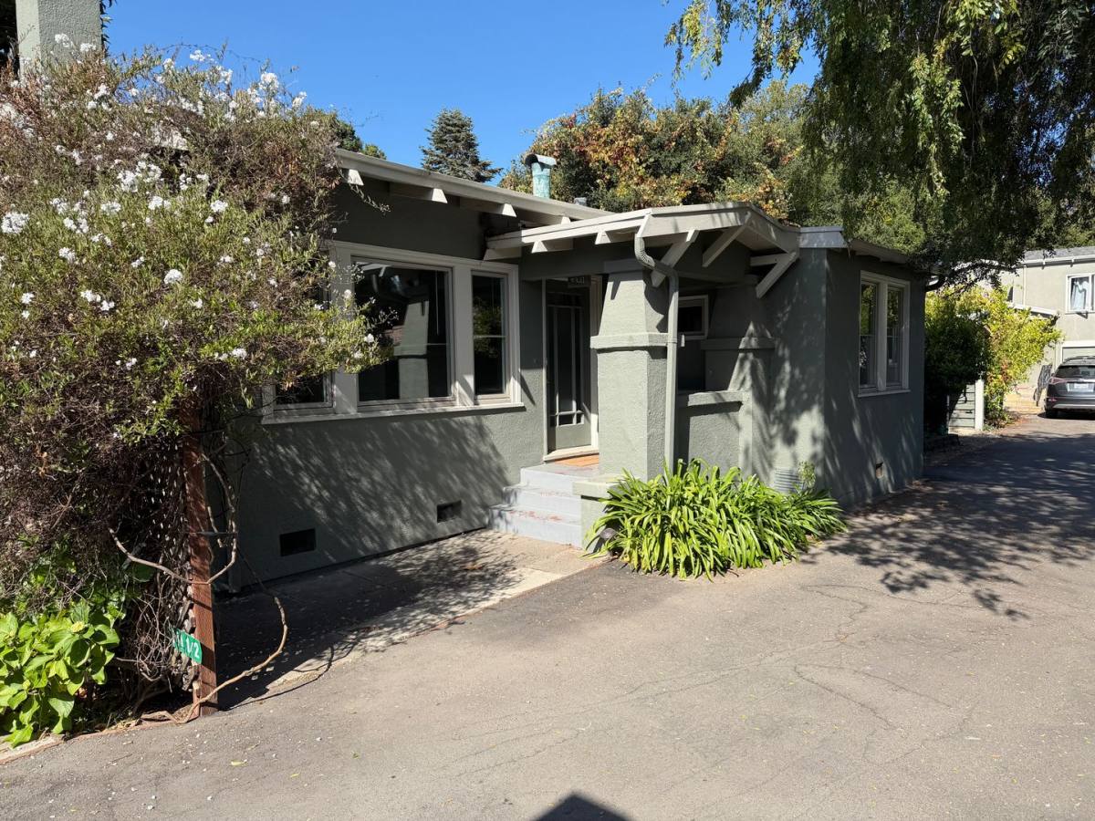 Apartment for rent at 5341-45 Miles Ave, Oakland, CA 94618
