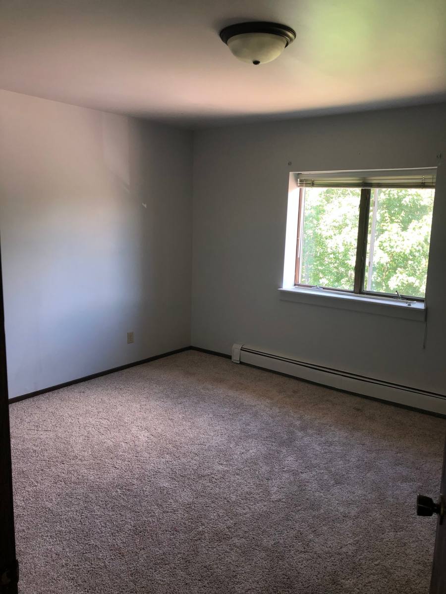 Apartment for rent at 725 Grove St #2, Marquette, MI 49855