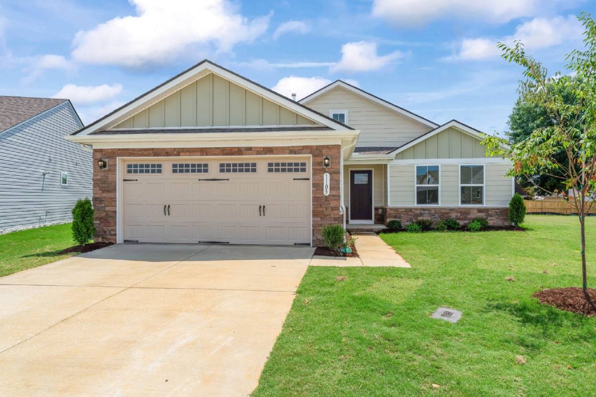 House for rent at 1103 Wilkinson Lane, White House, TN 37188