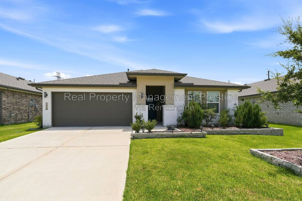 House for rent at 1826 Plantation Place, Baytown, TX 77523