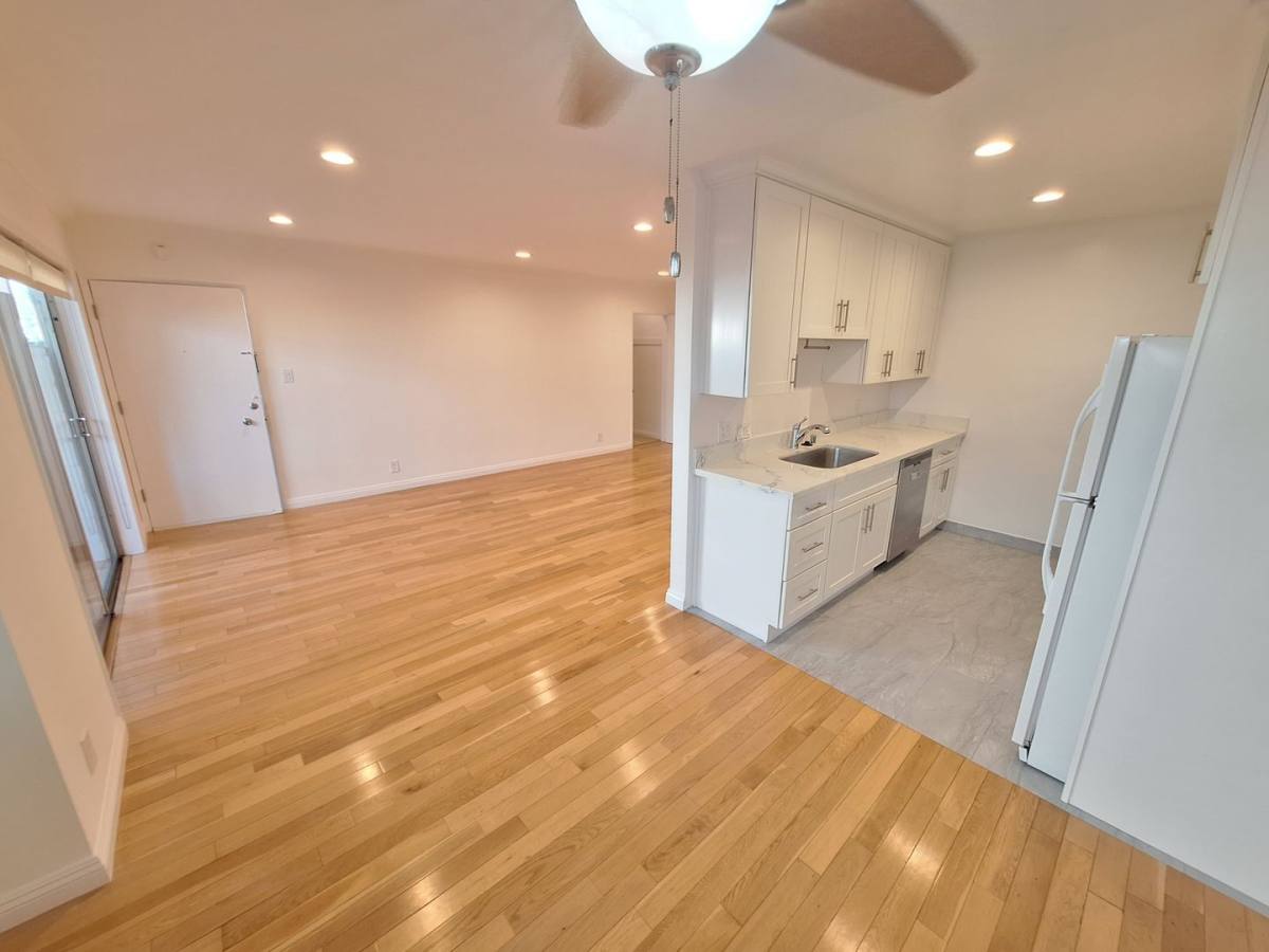 Apartment for rent at 1515 S Beverly Glen Blvd #3, Los Angeles, CA 90024