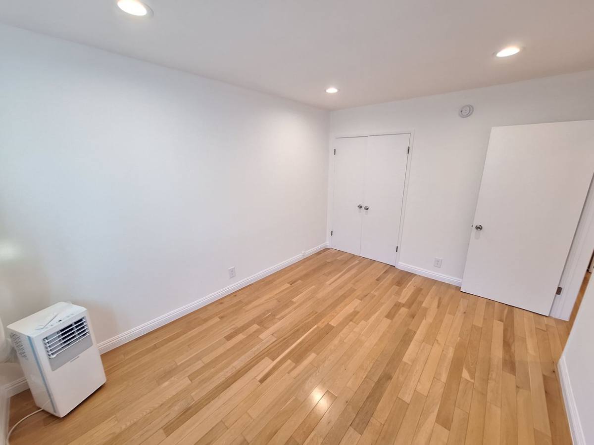 Apartment for rent at 1515 S Beverly Glen Blvd #3, Los Angeles, CA 90024