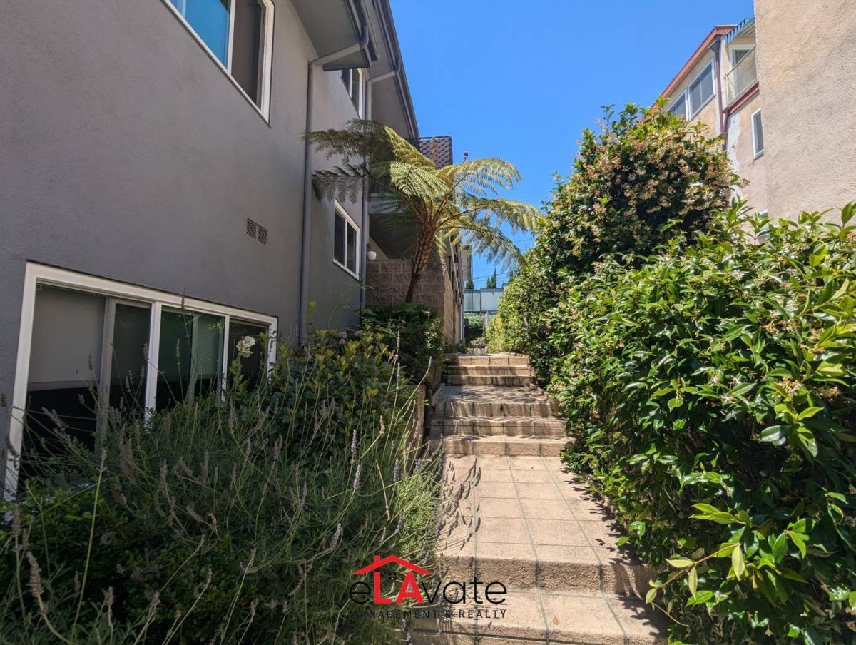 Apartment for rent at 1515 S Beverly Glen Blvd #3, Los Angeles, CA 90024