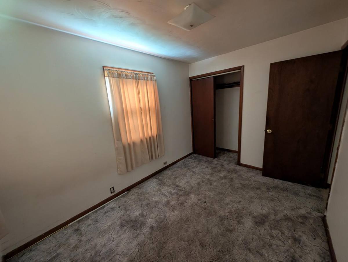 House for rent at 2411 Delaware St, Mishawaka, IN 46544