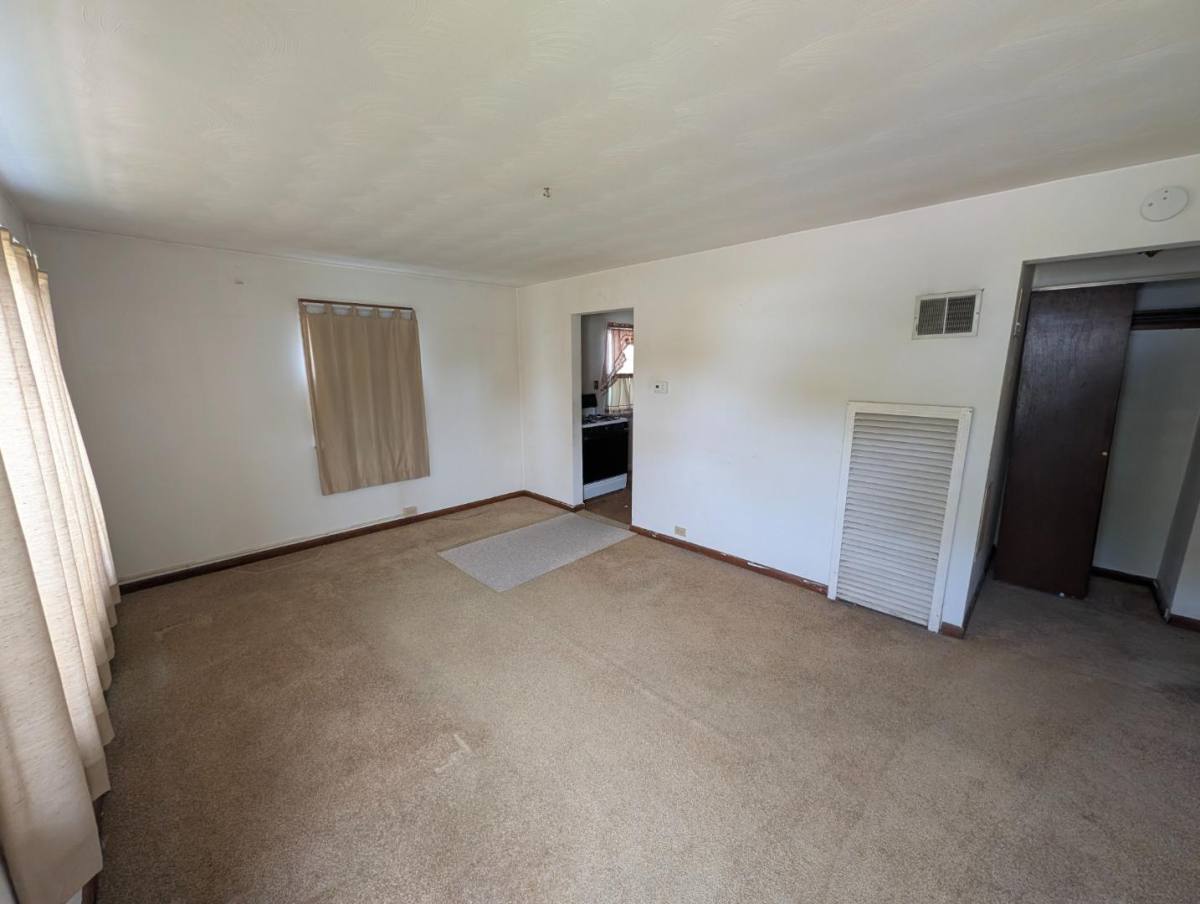 House for rent at 2411 Delaware St, Mishawaka, IN 46544