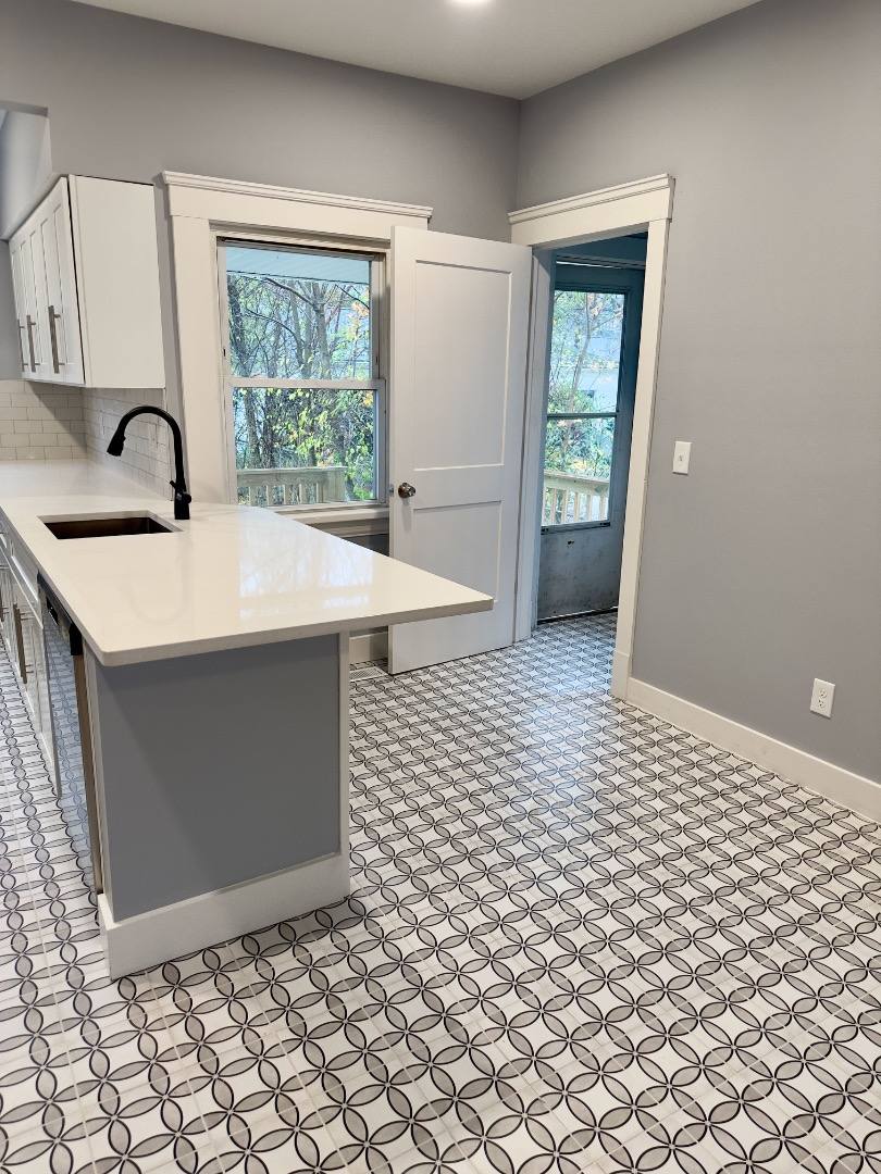 Apartment for rent at 2407 Woodmere Dr #2409, Cleveland, OH 44106