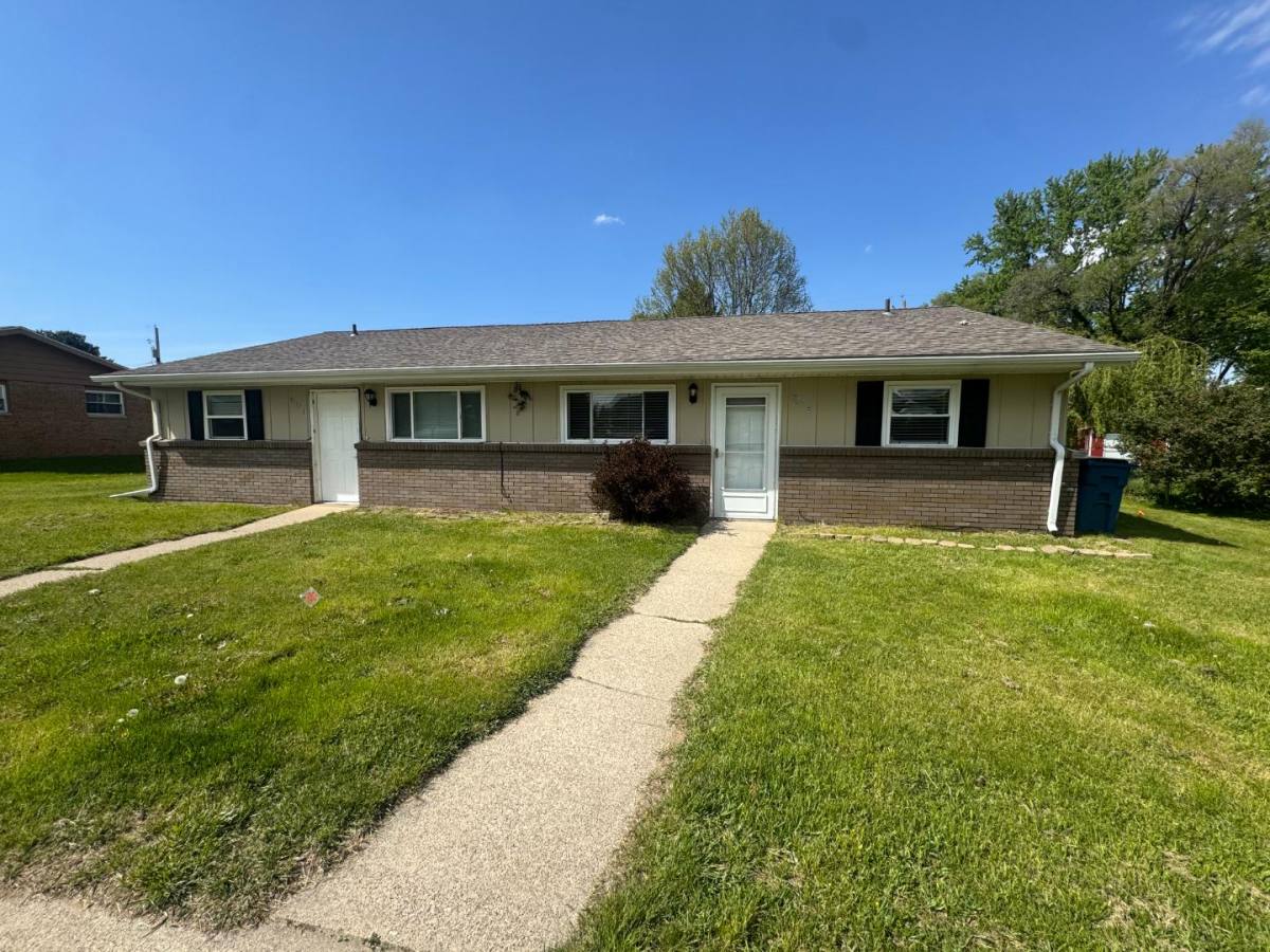 Apartment for rent at 4837 Greenfield Dr #2, Berrien Springs, MI 49103