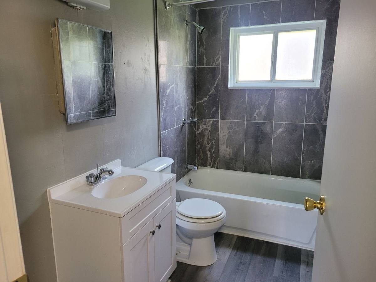 Apartment for rent at 1679 Smith Rd, Columbus, OH 43207
