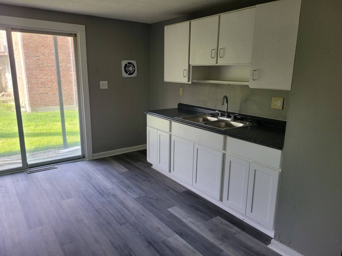 Apartment for rent at 1679 Smith Rd, Columbus, OH 43207