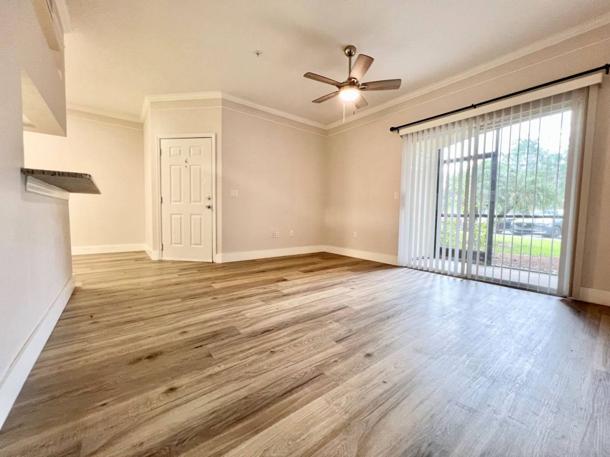 Apartment for rent at 11540 Villa Grand, Fort Myers, FL 33913