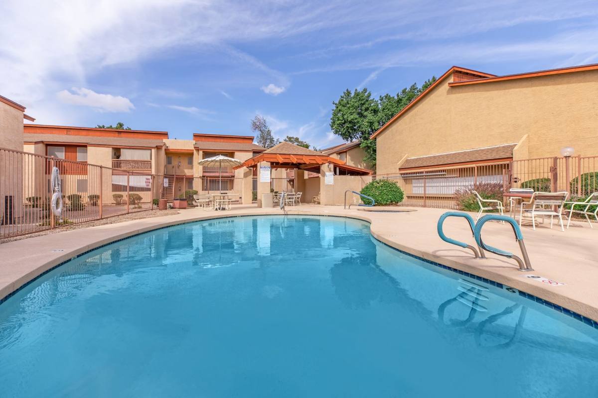 Apartment for rent at 18410 N 27th Ave, Phoenix, AZ 85053
