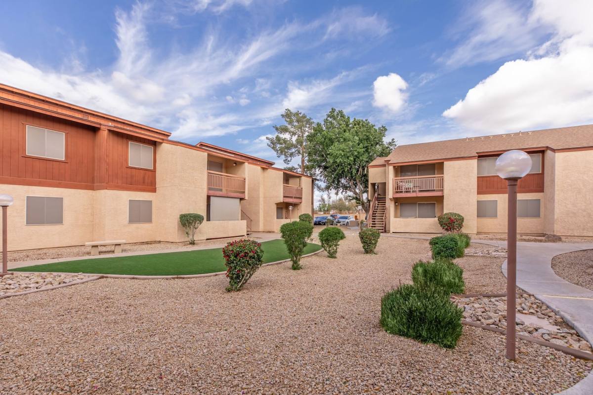 Apartment for rent at 18410 N 27th Ave, Phoenix, AZ 85053