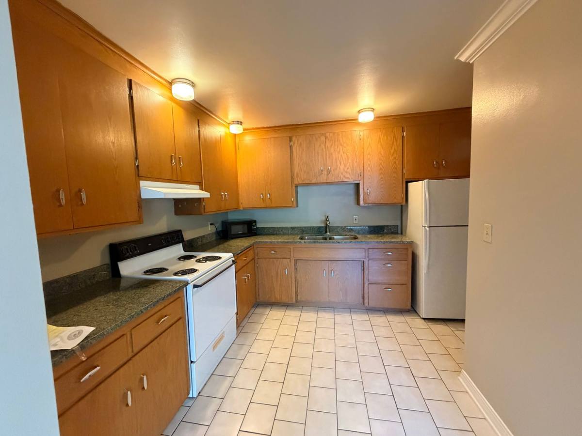 Apartment for rent at 804 6th St NW, Saint Paul, MN 55112